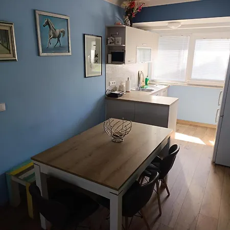 Viva Riva דירה *