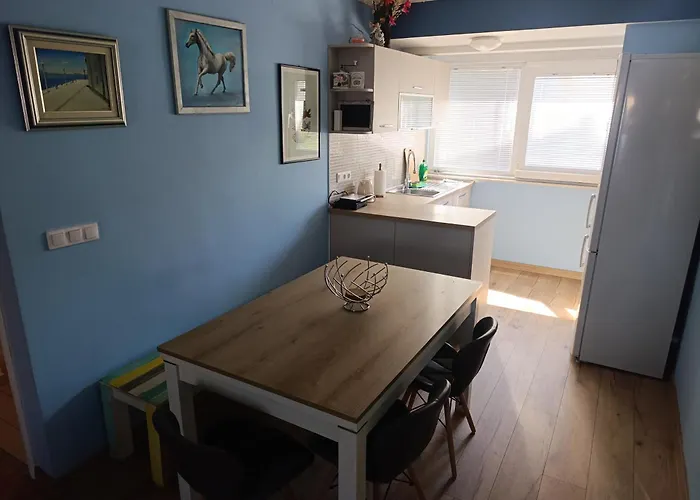 Viva Riva דירה *